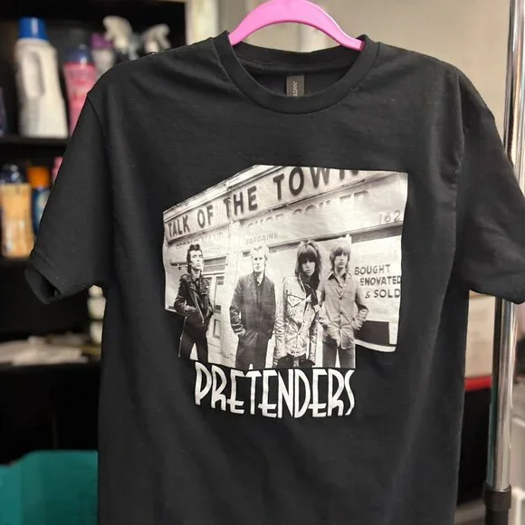 1980 Pretenders Tour Tshirt - 2 Sided - Black/White - UNISEX size Medium - Picture 2 of 11